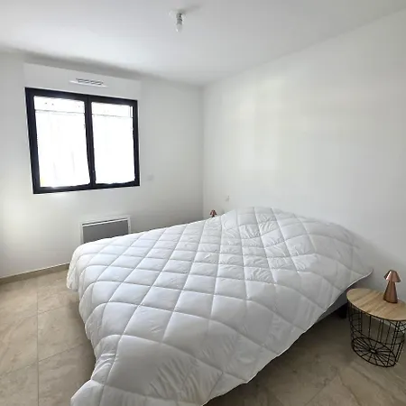 Neuf T3 Avec Terrasse, Parking Et Climatisation A Apartment Ajaccio (Corsica)